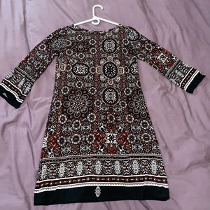 Suzani print 3/4 sleve mid length dress.